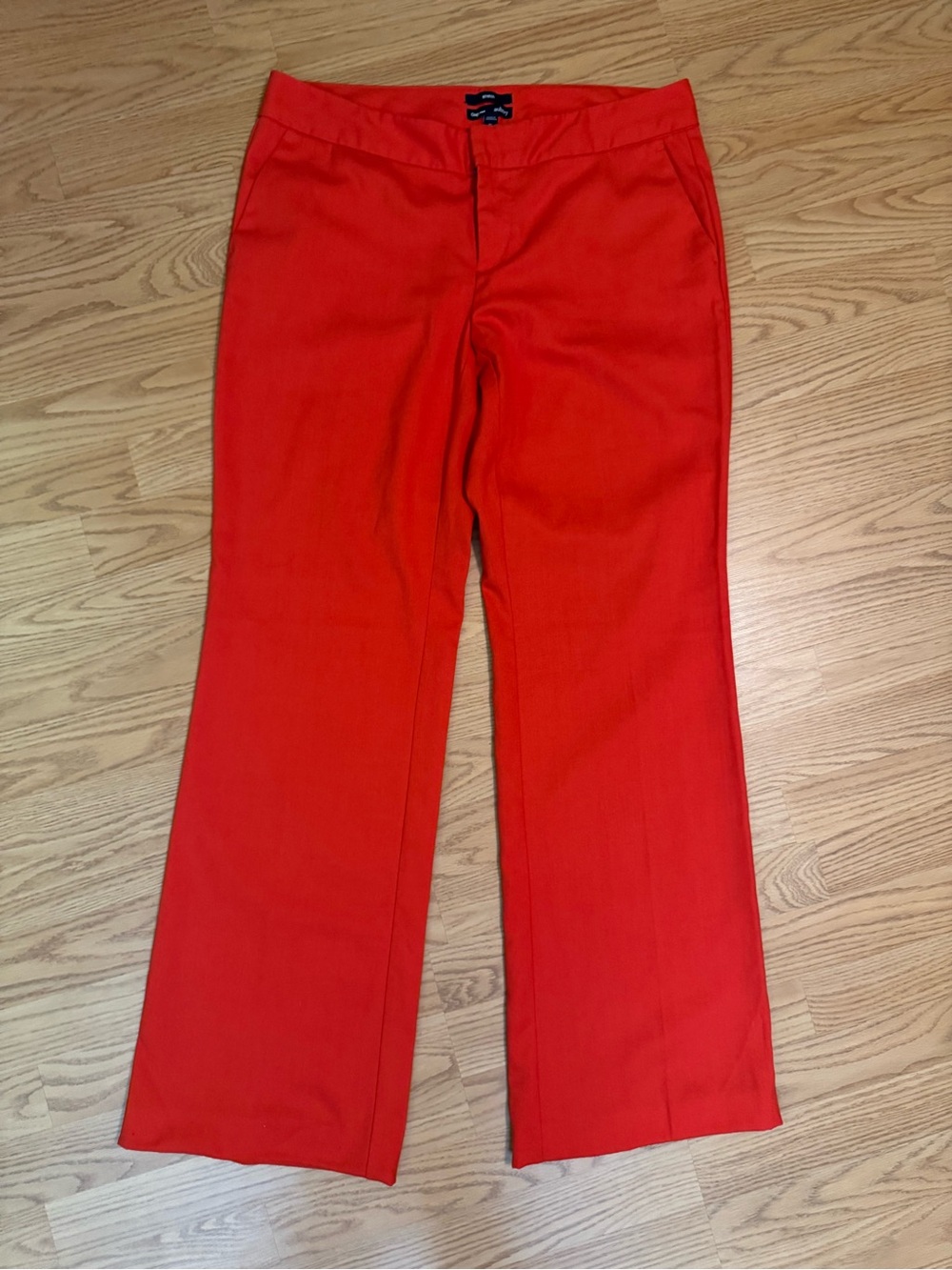 GAP Aubrey Stretch Women’s Red Straight-Leg Pants - 10L